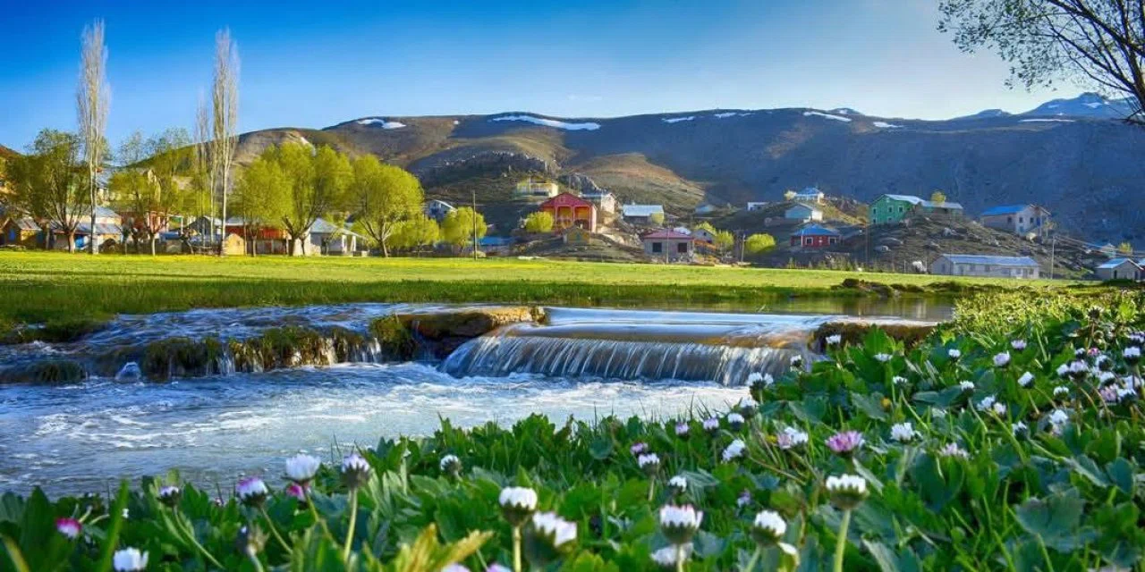 Konya’da bir cennet köşesi. Hisarlık Yaylası resital sunuyor