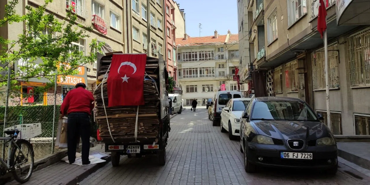 Konya'da 23 Nisan'a damga vuran günün fotoğrafı burada çekildi