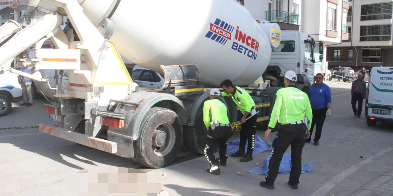 Konya'da feci olay; beton mikserinin altında kalan yaşlı adam hayatını kaybetti