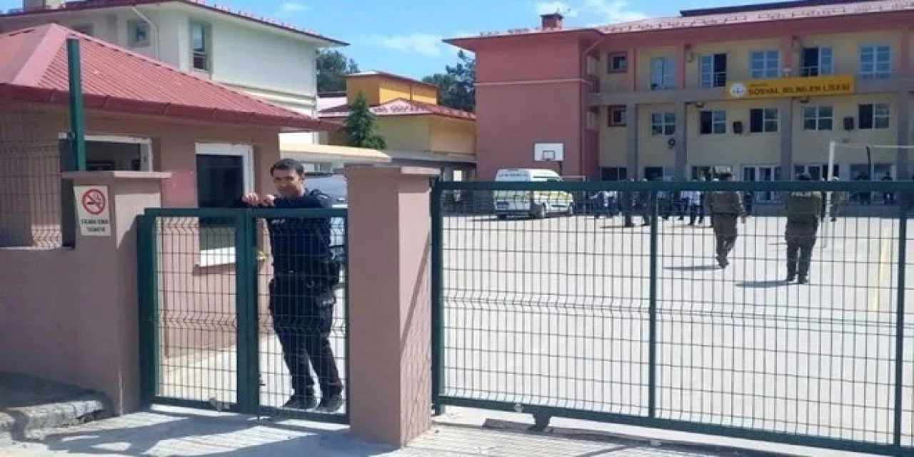 Okulda katliam: Eski hükümlü güvenlik görevlisi abla kardeş 2 kadını öldürdü