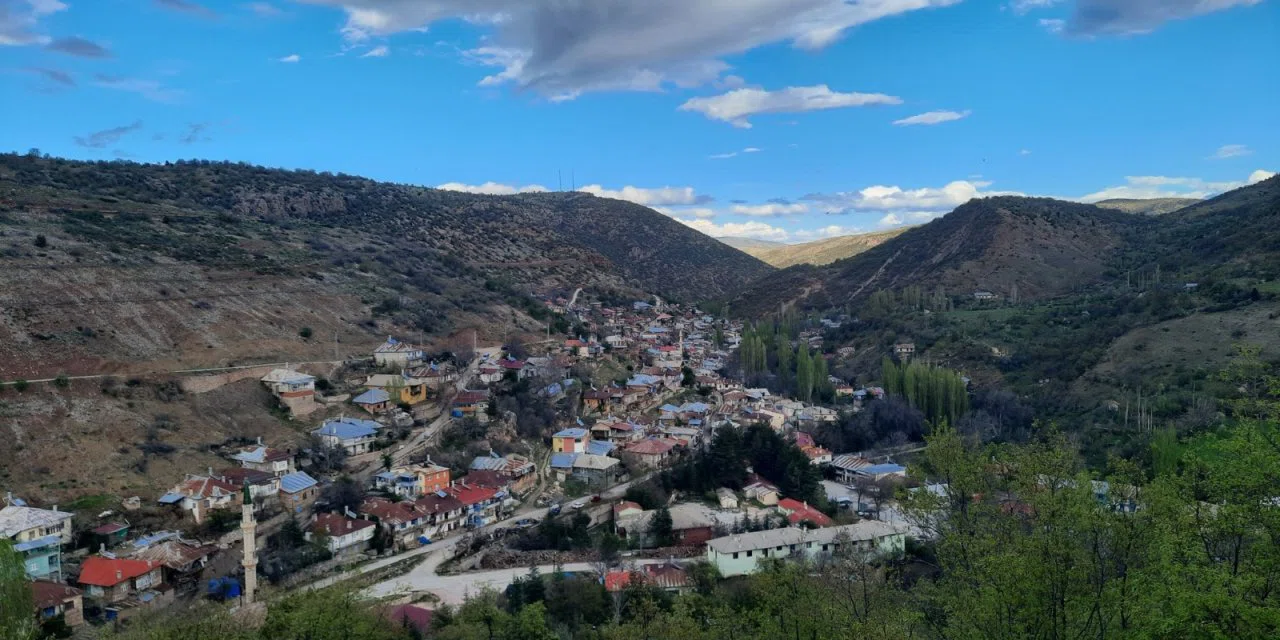 Bu köy Konya'nın en güzel yerlerinden biri: Dereköy masalsı yolculuğa çıkartıyor
