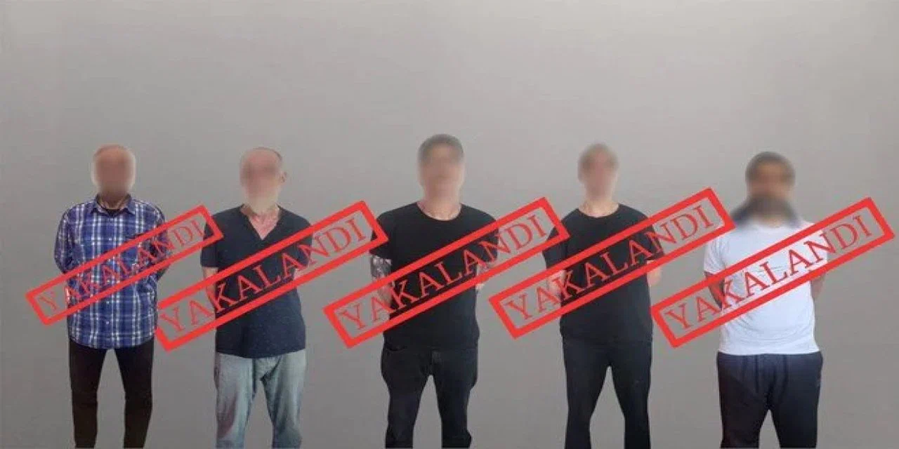 Kırmızı bültenle aranıyorlardı, Türkiye'ye iade edildiler