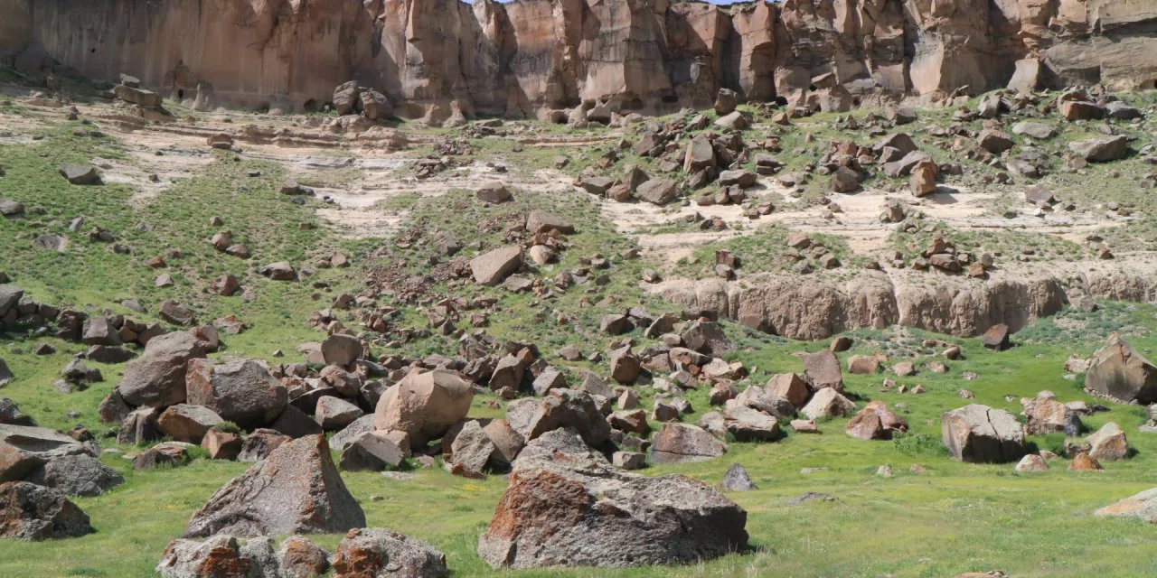 Ağrı'nın gizemli tarihini saklayan doğal ve kültürel miras: Meya Mağaraları