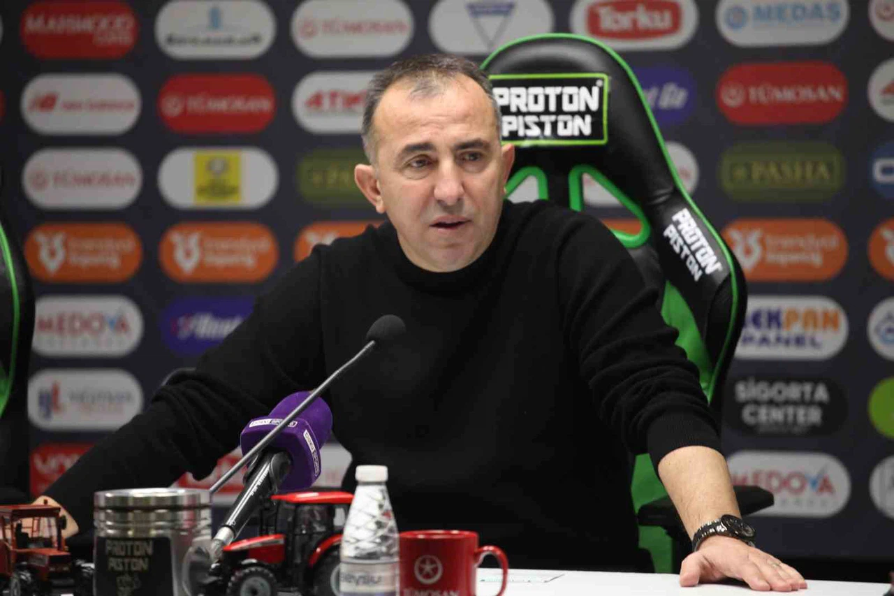 Konyaspor'da Recep Uçar'dan kutlama mesajı