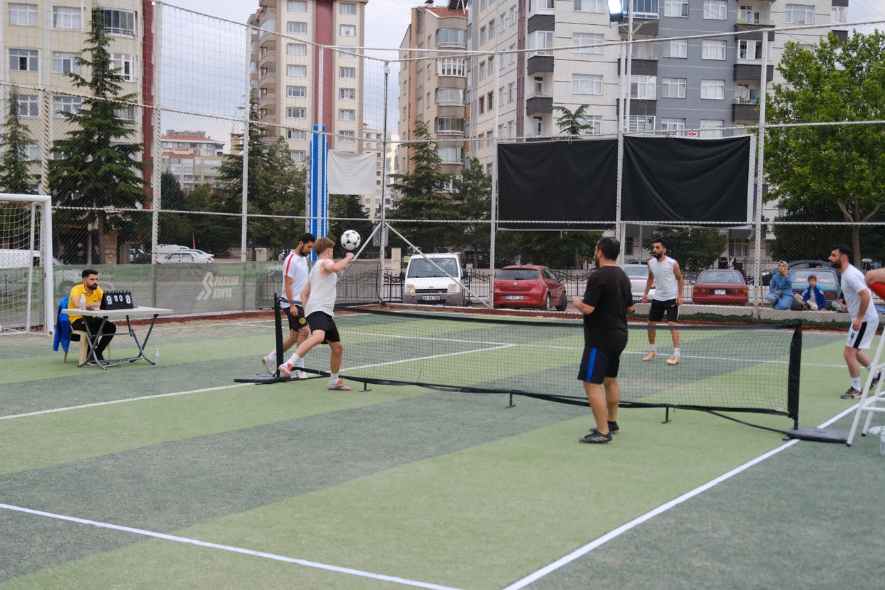 Konya Büyükşehir'den nefes kesen turnuva