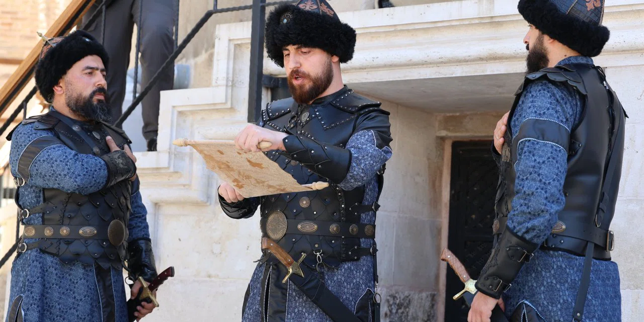 Konya'nın Başkent oluşunun 928. yılı nöbet değişimi programıyla kutlandı