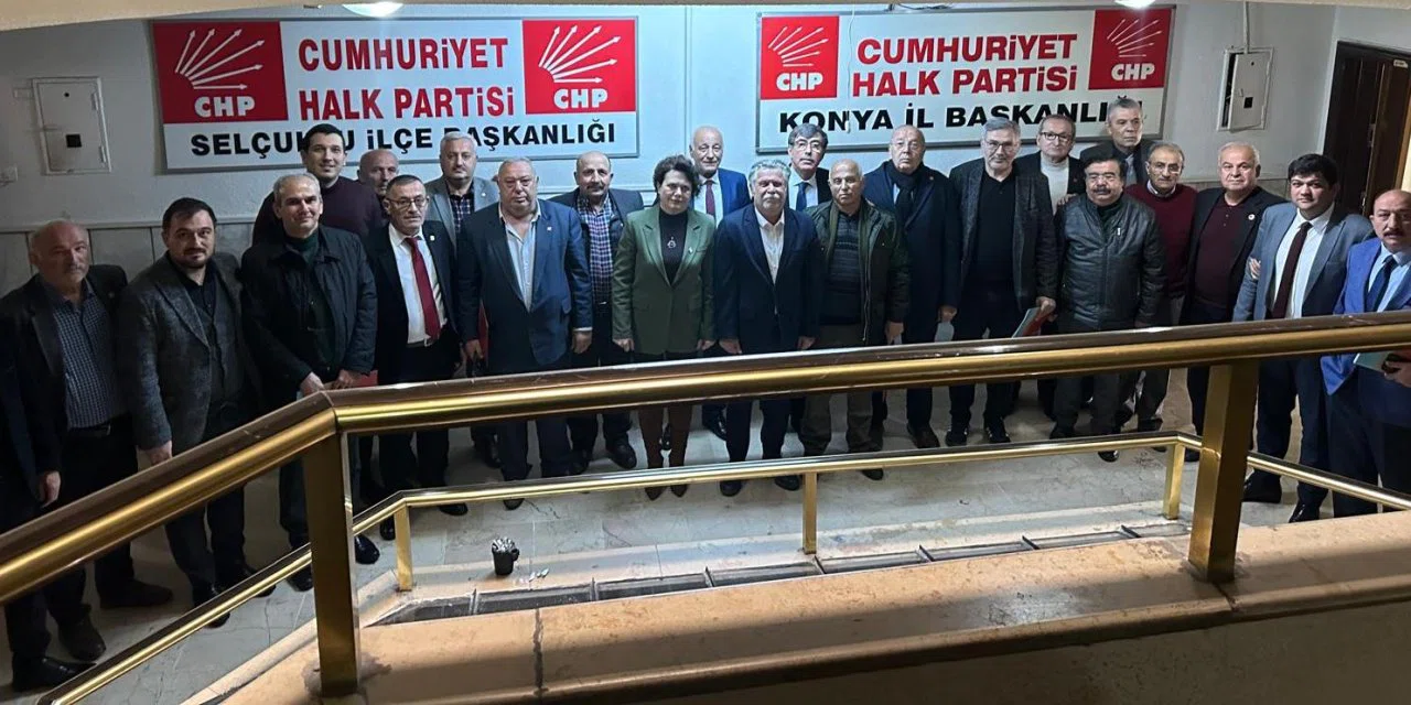 CHP Konya, Özel'in yanında