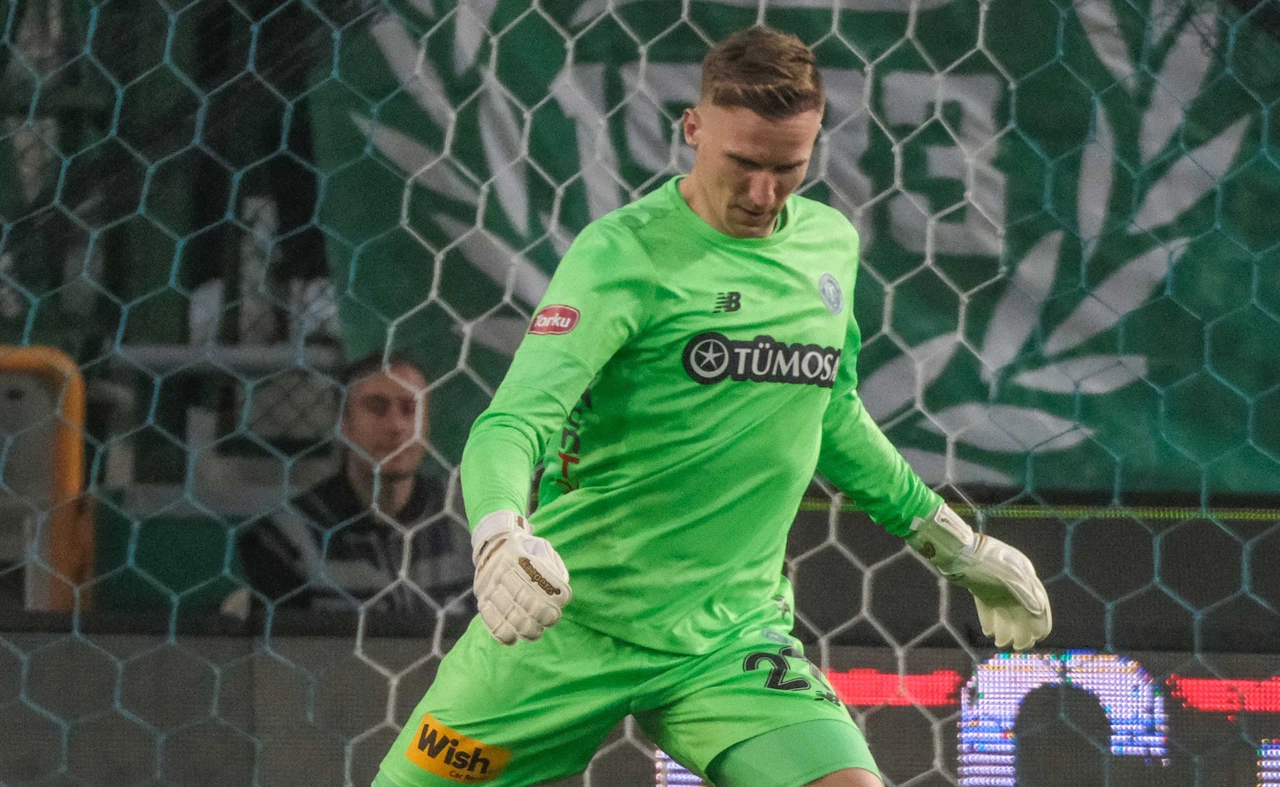 Konyaspor’da Slowik’e veda edildi. Ayrılık resmen duyuruldu