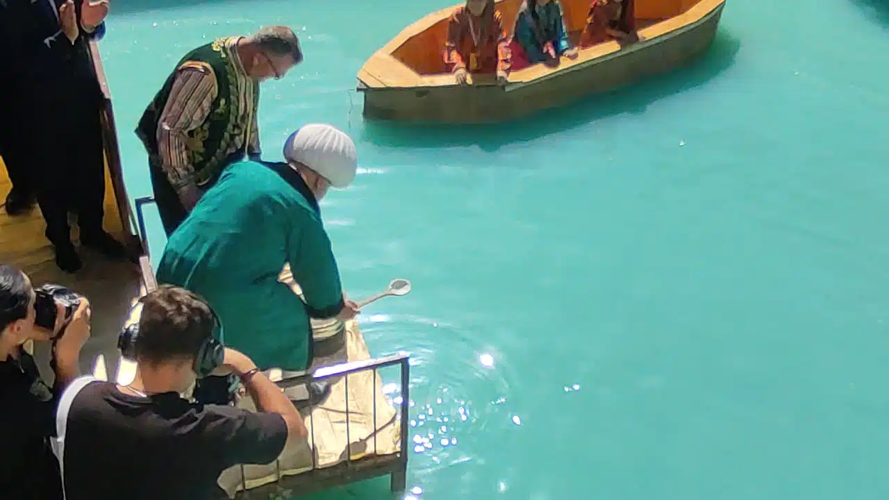 Bu yıl Nasreddin Hoca'nın gündeminde susuzluk vardı: "Gölümü korumanız lazım"