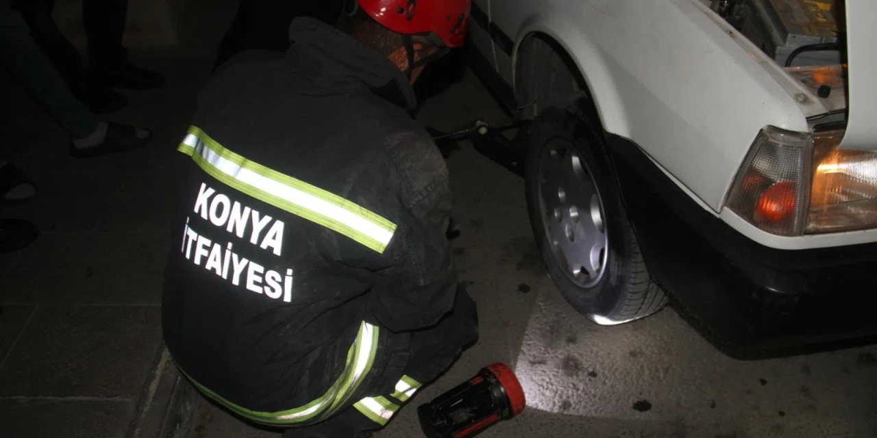 Konya itfaiyesinin yılan operasyonu heyecan yarattı