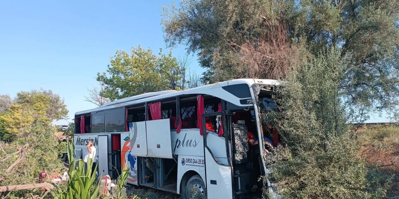 Konya'da yolcu otobüsü devrildi. 7 kişi yaralandı