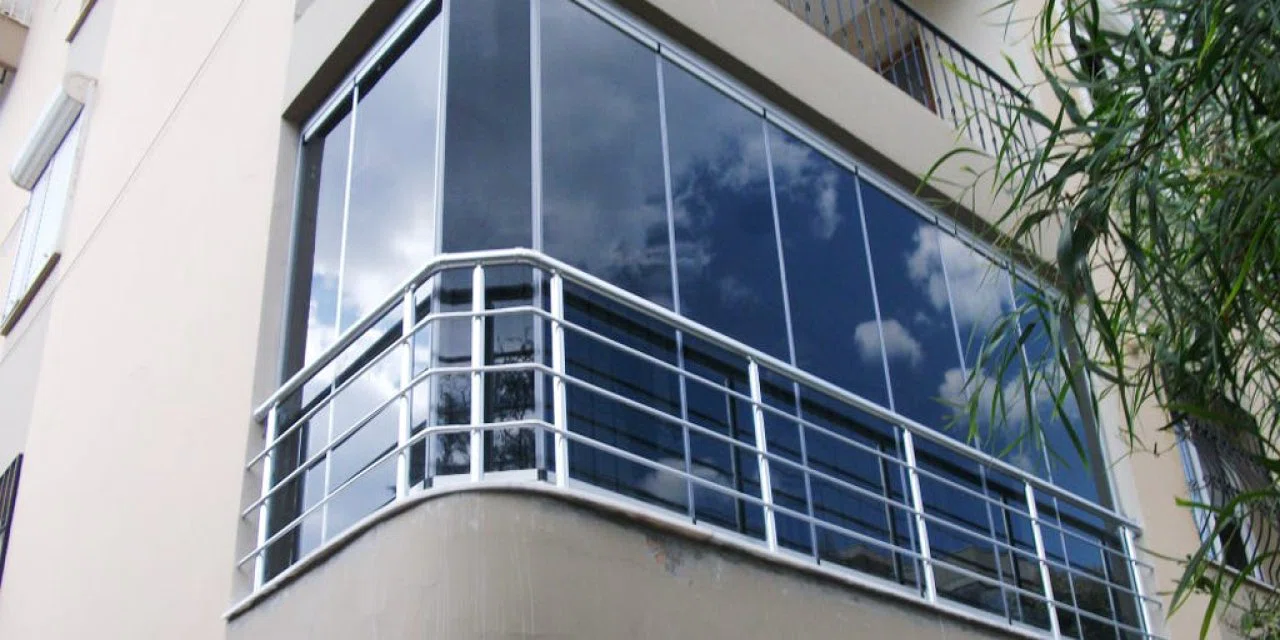 Cam balkon yaptıracaklar bir kez daha düşünün. İzin almazsanız paranız çöpe gidecek