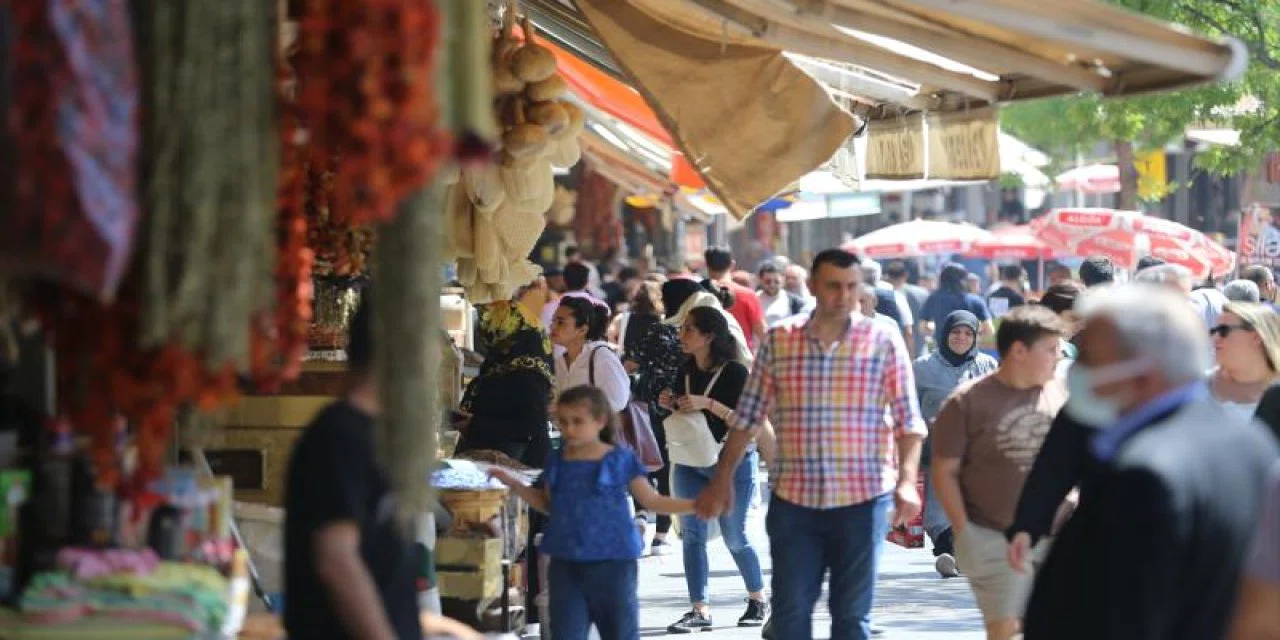 Türkiye'ni yeni turizm destinasyonu : Akraba ziyareti