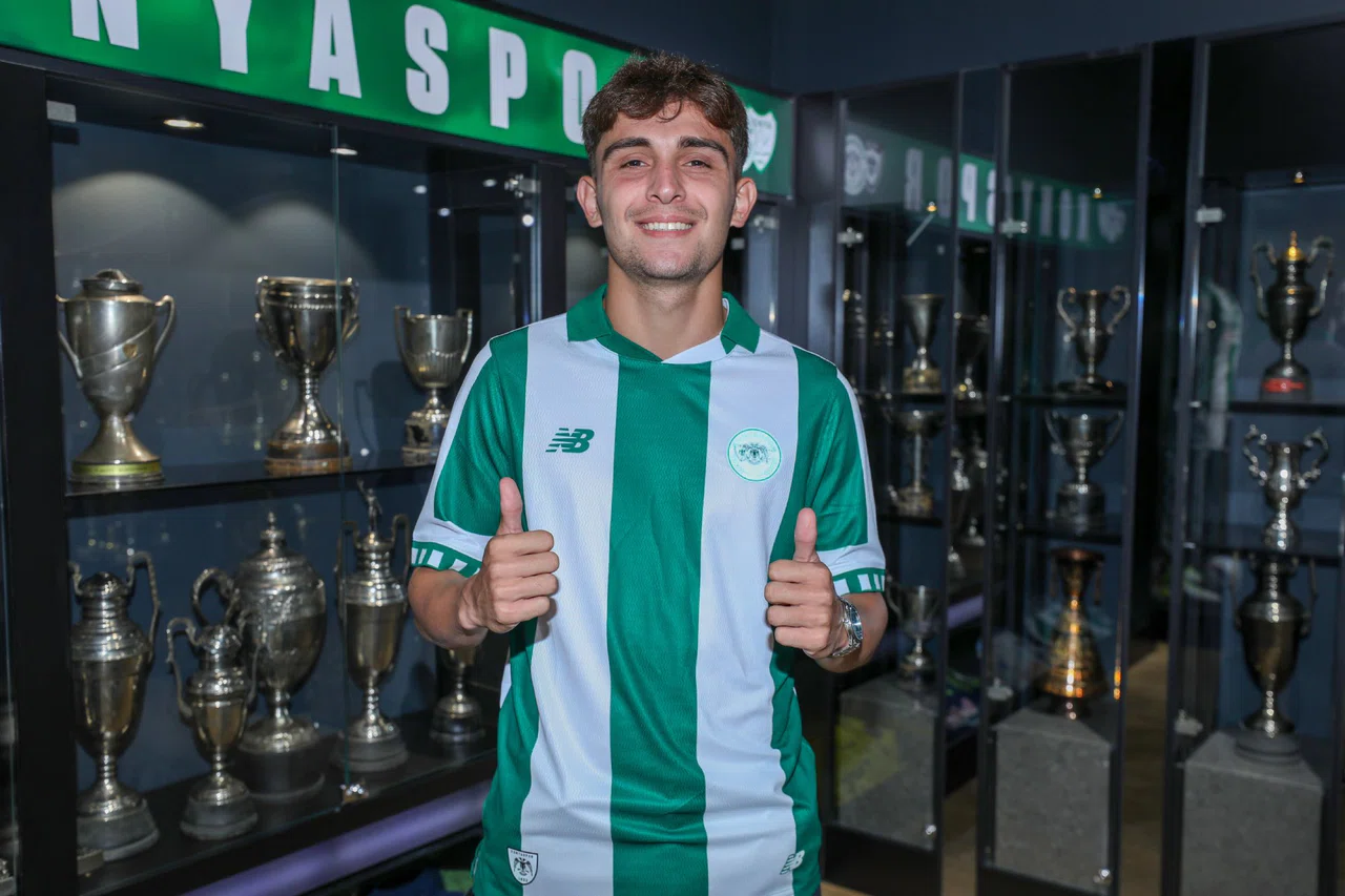 Konyaspor'da genç oyuncuların ayrılığı sürüyor