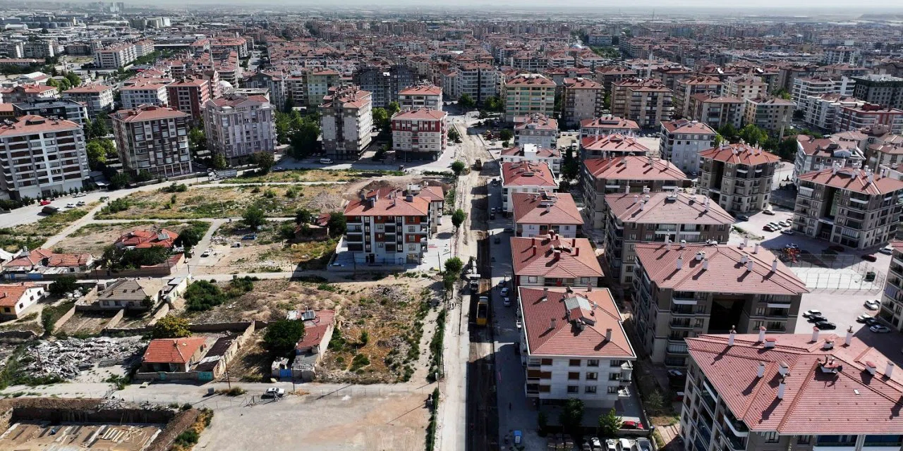 Konya'da binlerce aracın kullandığı yol yenileniyor. Konforlu hale gelecek