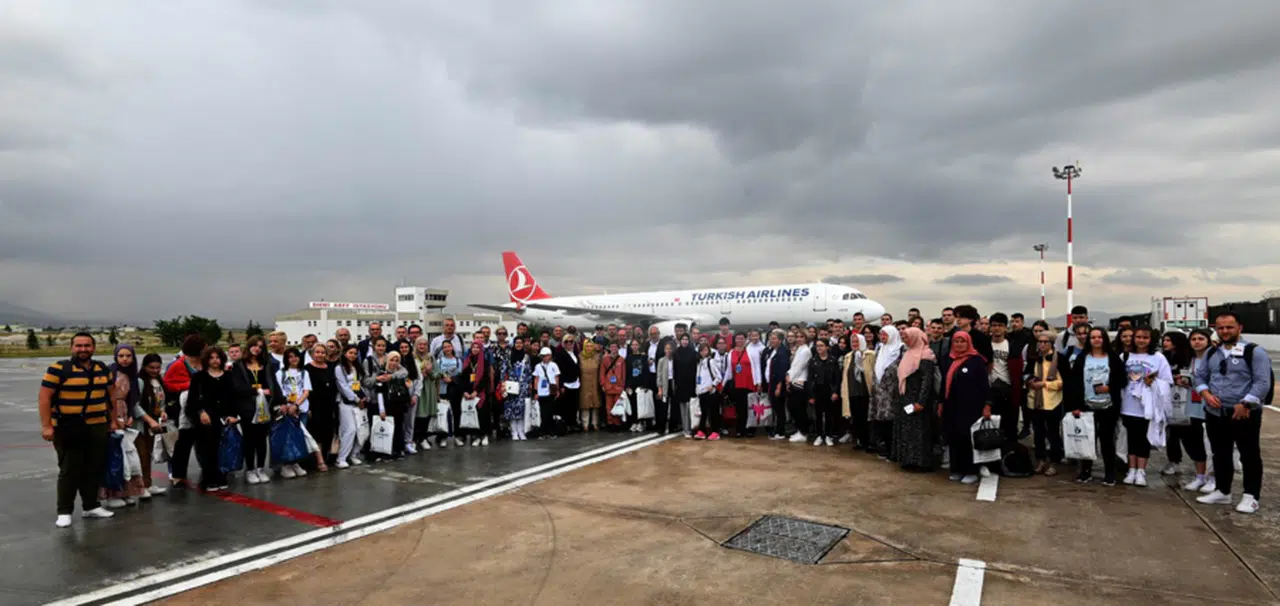 Tarihi bağlar kuvvetleniyor