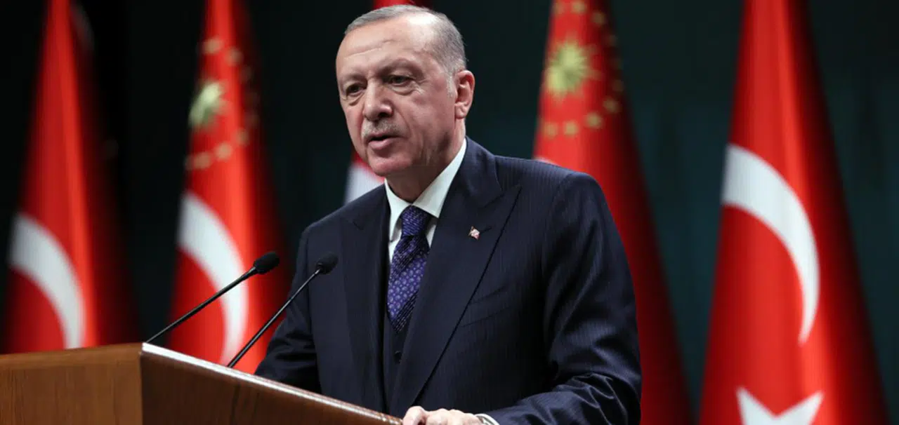 "Hedefimiz önce 500 milyar dolarlık ihracat rakamına ulaşmak"