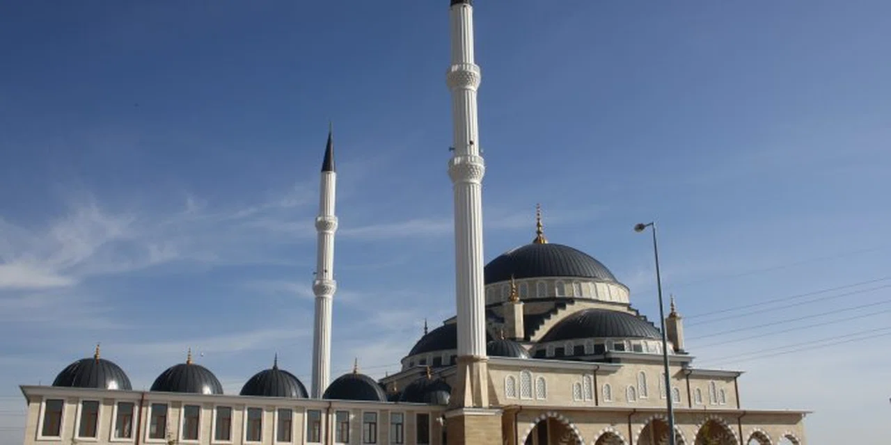 Selçuk Üniversitesine 5 bin kişilik cami