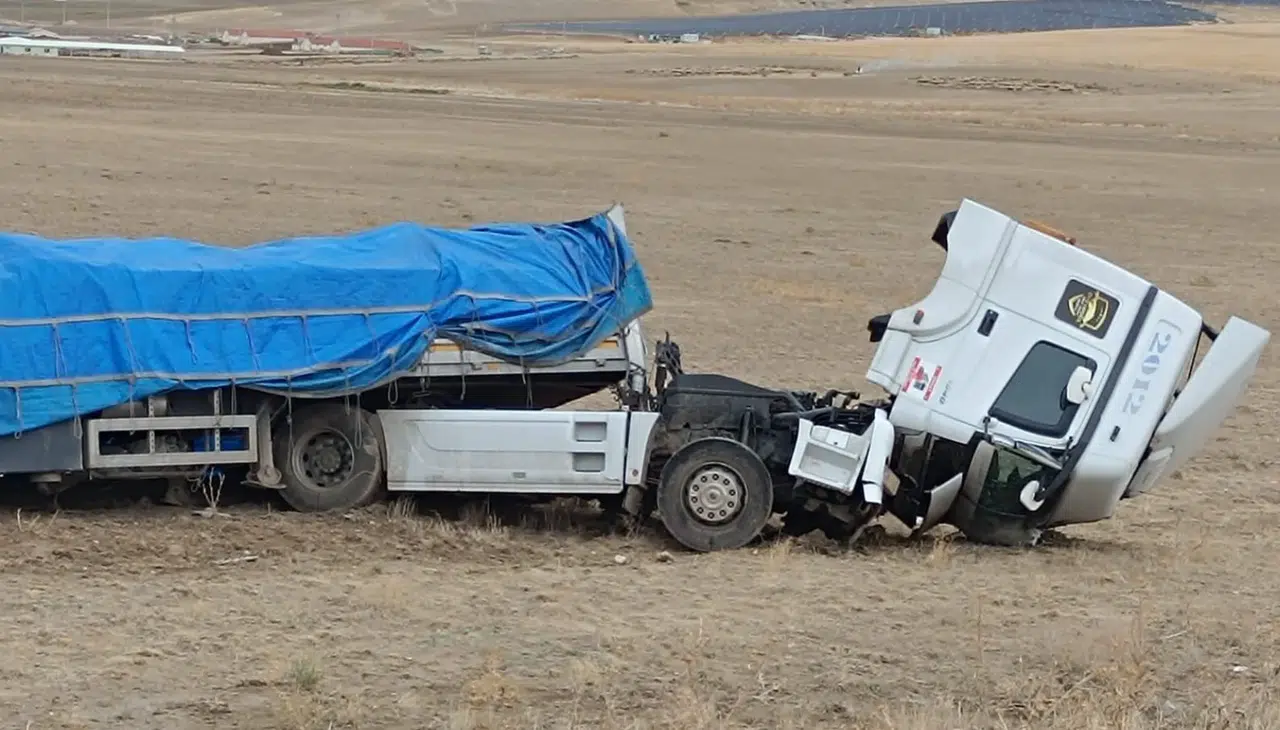 Konya Yolu'ndaki feci kazadan burnu bile kanamadan kurtuldu