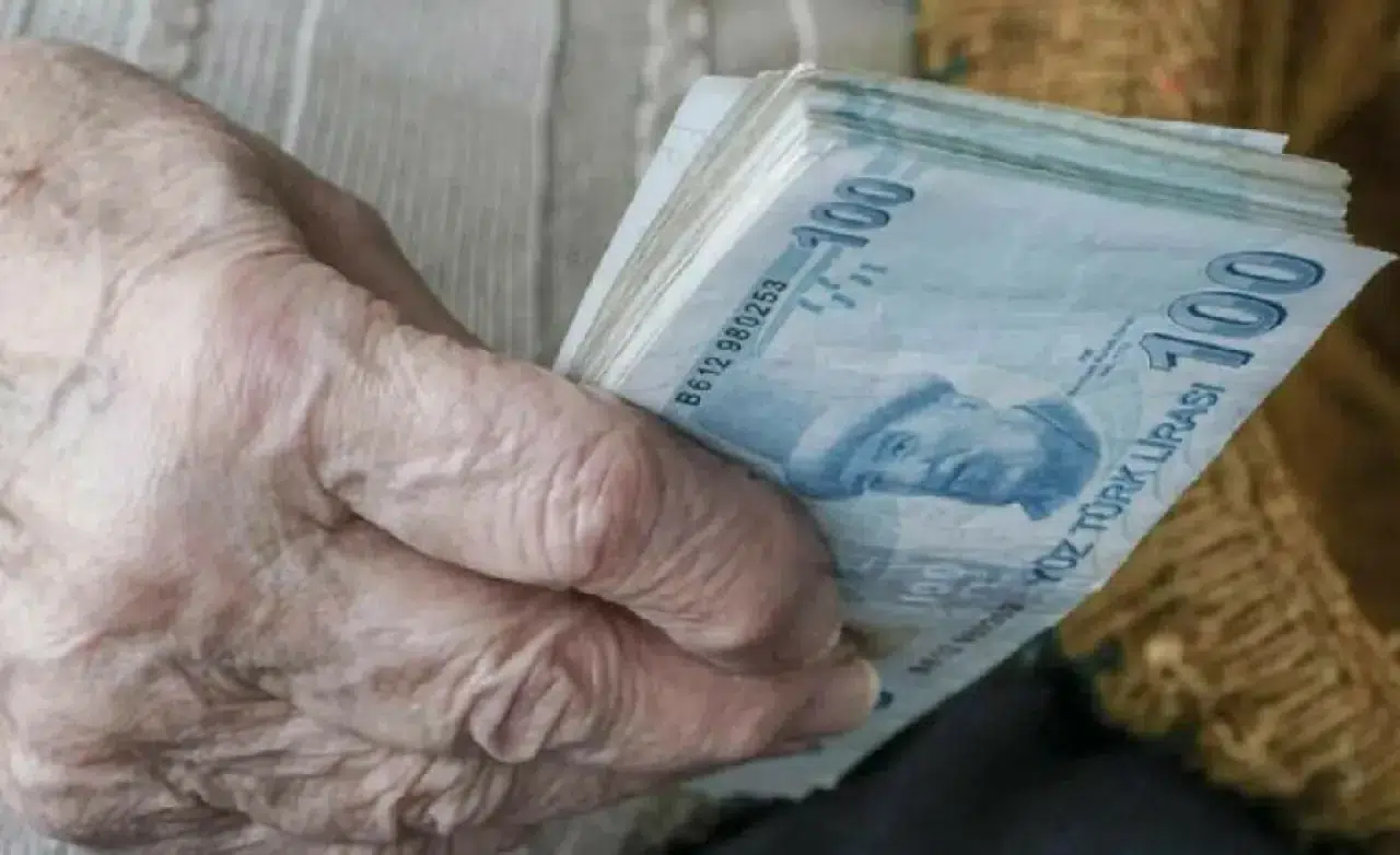 Nafaka düzenlemesi: Nafaka alanlar 65 yaş aylığından da yararlanabilecek