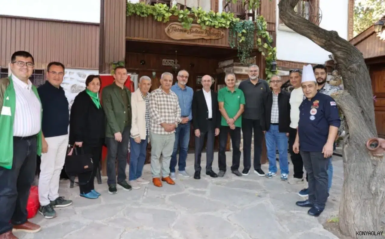 Konya'da renkli buluşma: Fatma Sultan Konağı'nda buluştular