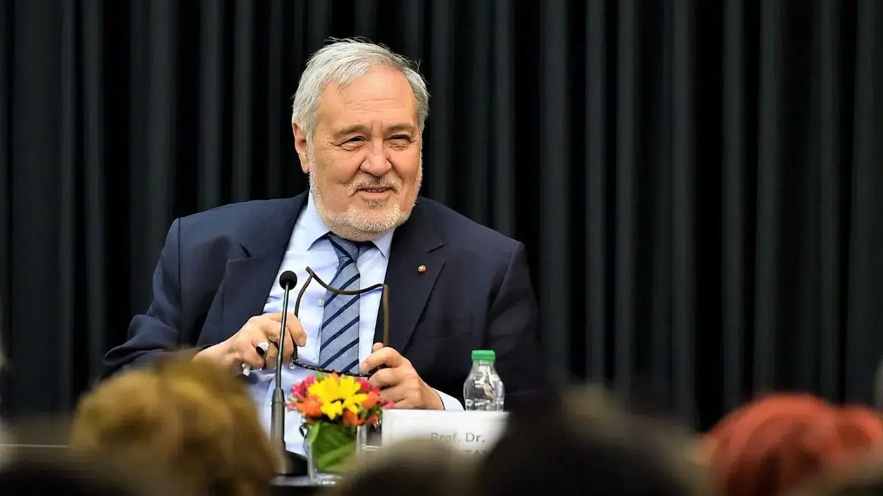 Yoğun bakımda olan İlber Ortaylı ile ilgili açıklama