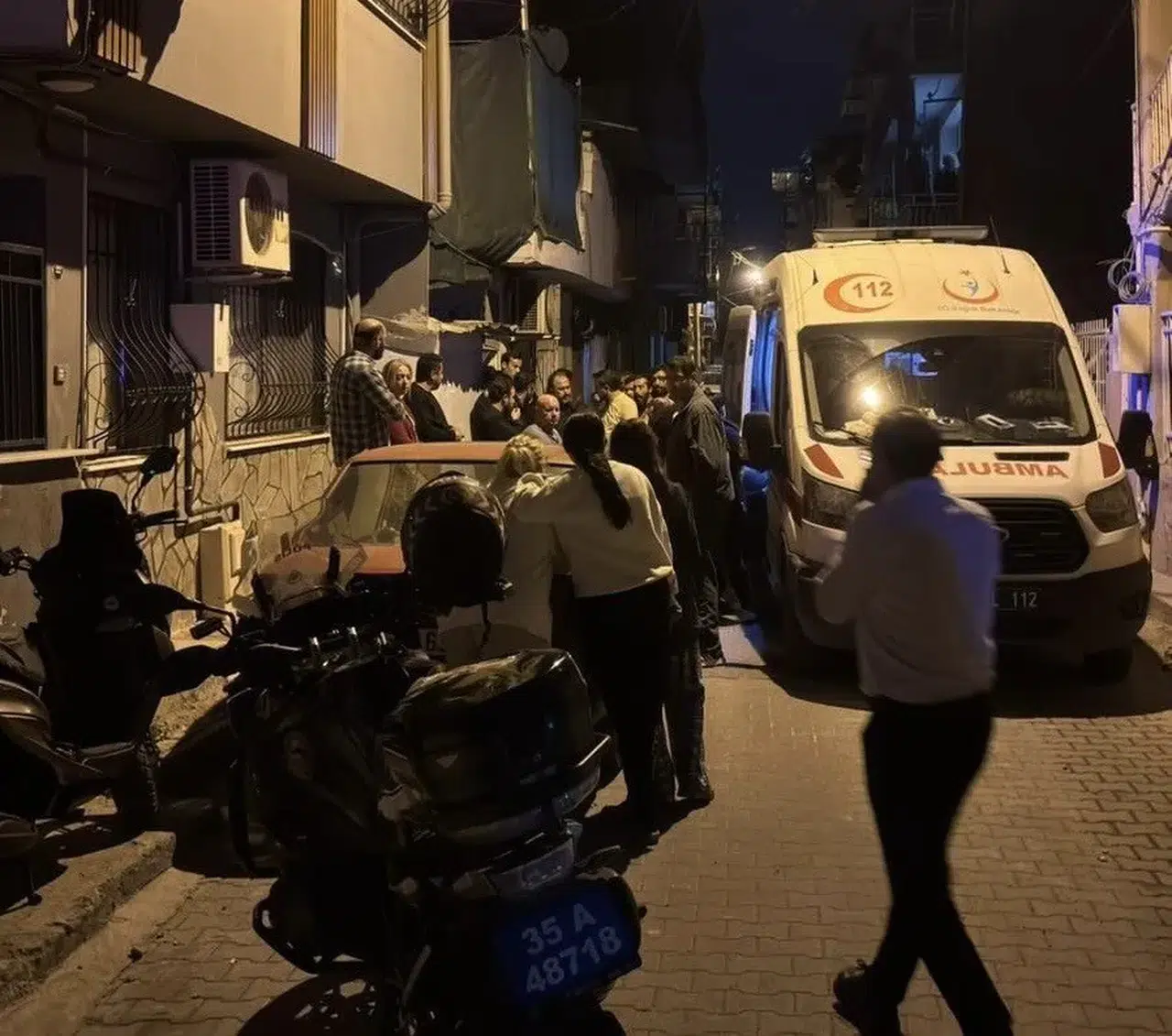 Kanserle mücadele eden karısını hasta yatağında katletti