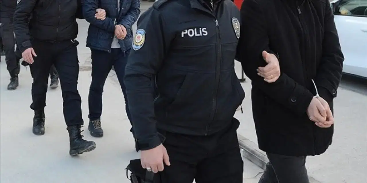 Dolandırıcılığın böylesi: “Arazinde define var”