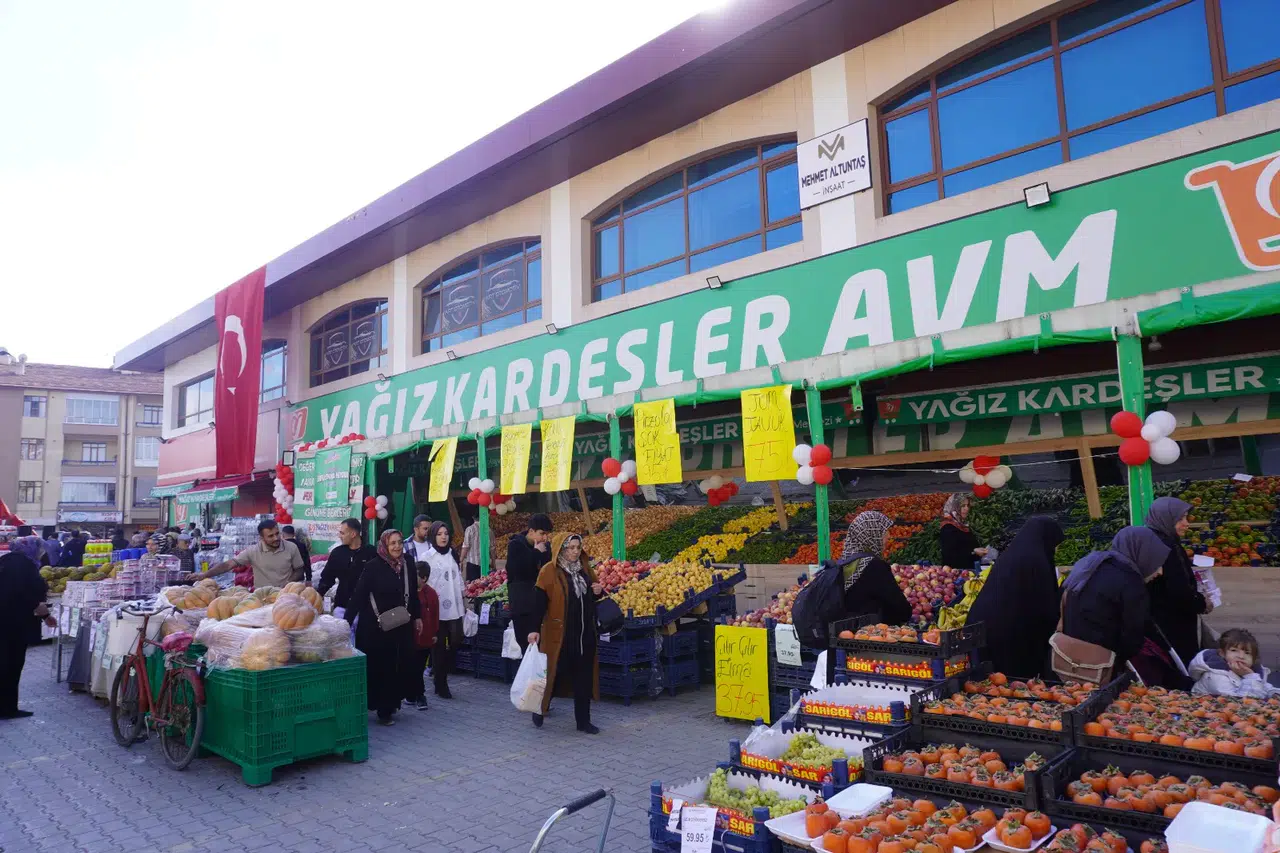 Konya'da enflasyon bu markete uğramadı: Fiyatlar aşağı çekildi