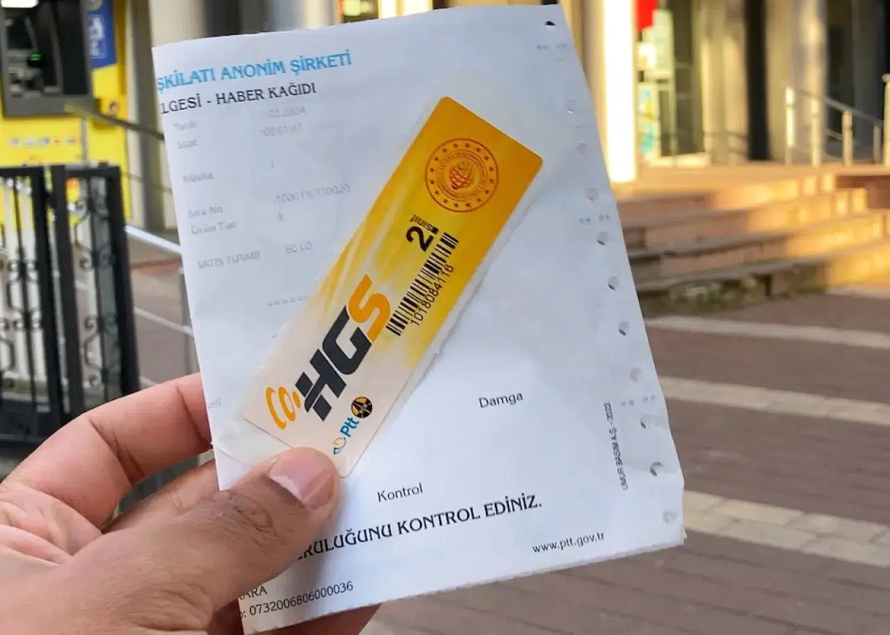 Tekno-dolandırıcılık: Sahte PTT ile HGS adı ve logosuyla SMS göndermişler