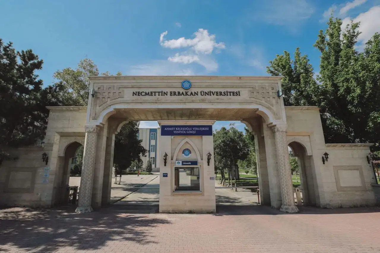 Necmettin Erbakan Üniversitesi burs başvuruları başladı
