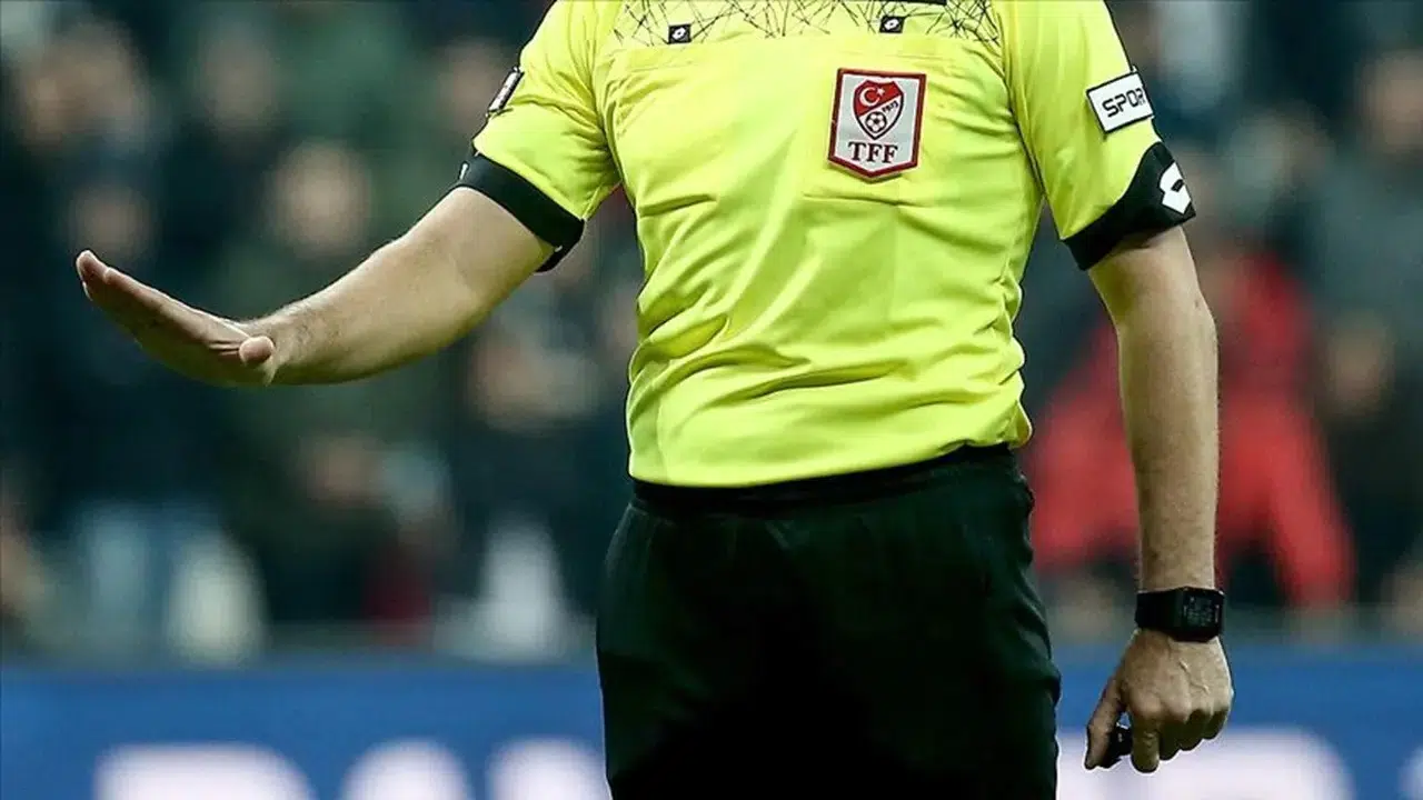 Hakemlerin bahis skandalı: UEFA devreye giriyor