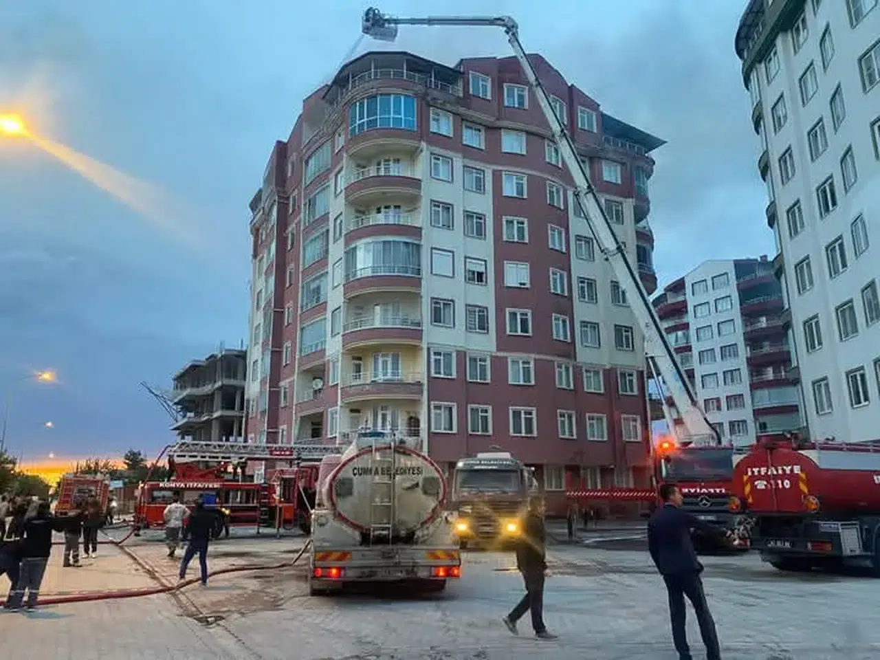 Konya'da yaşanan patlama korkuttu! 3 ayrı ekip müdahale etti