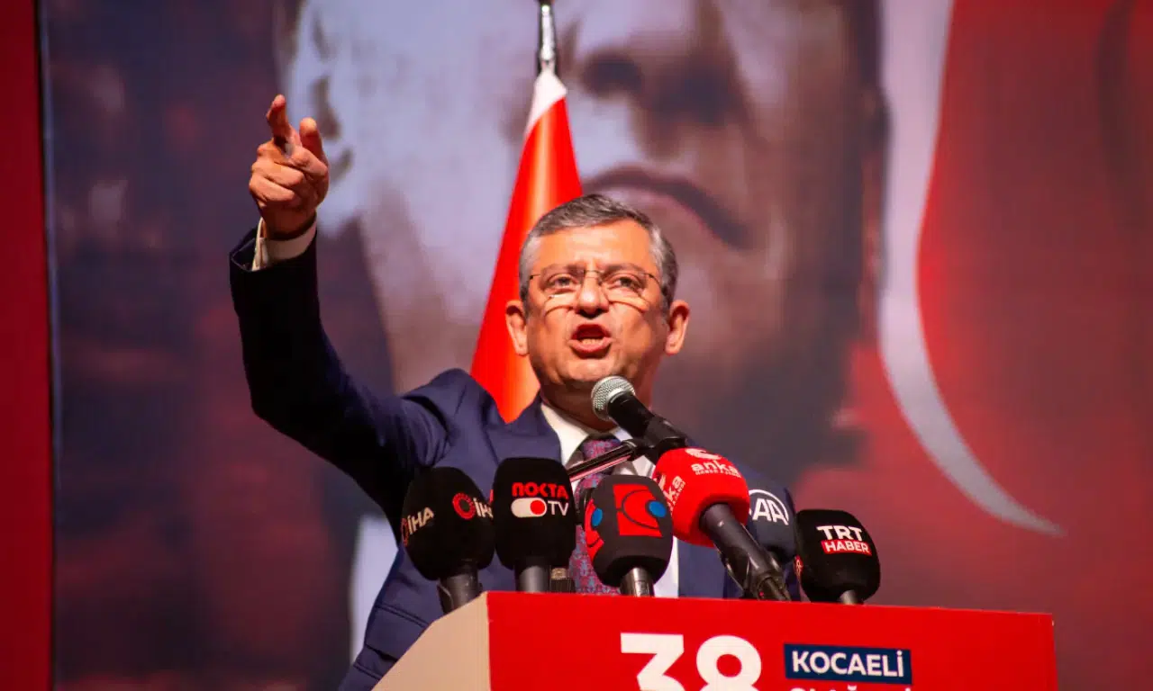 CHP lideri Özel'e "hakaret" soruşturması