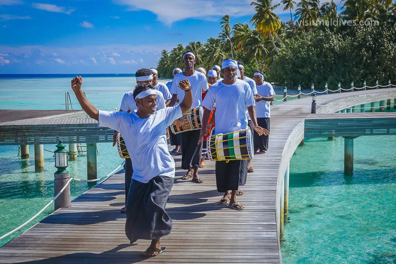O ülkede 1 Ocak 2007’den sonra doğanlara sigara yasaklandı