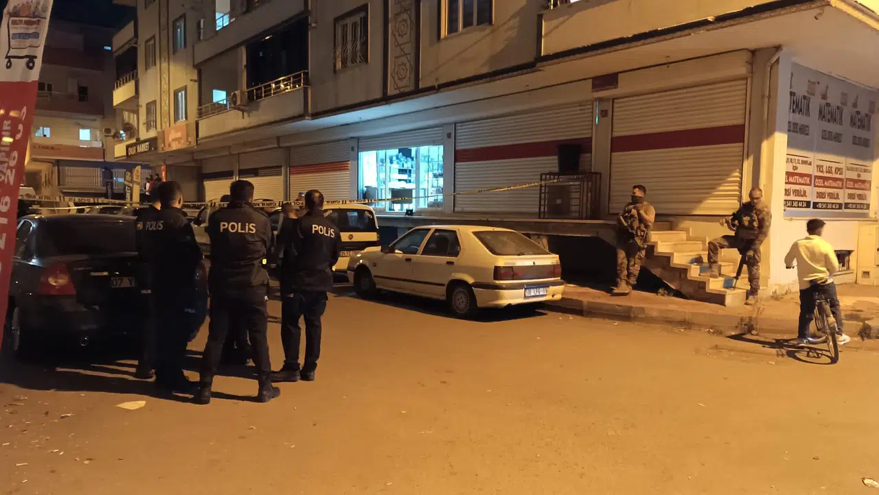 Şehirde silahlı kavga: 2 ölü, 3 yaralı