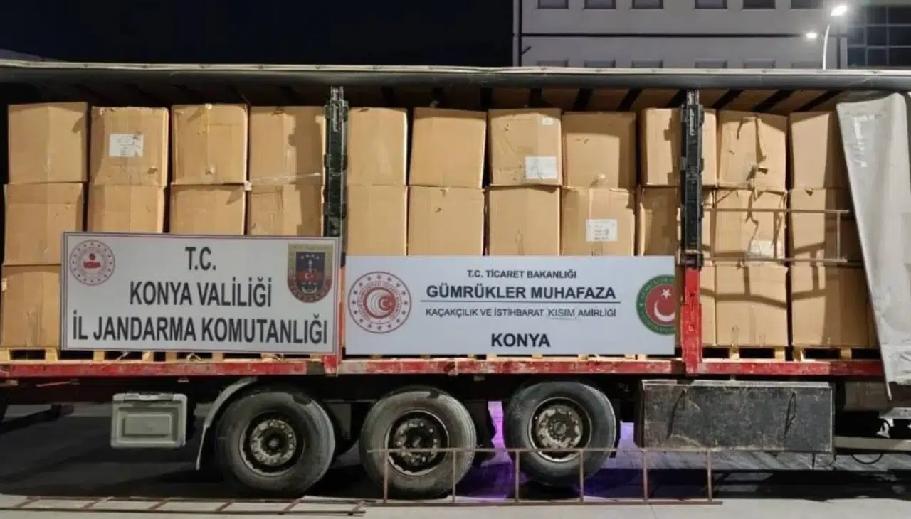 Konya'da 12 bin kilogram kaçak tütün ele geçirildi