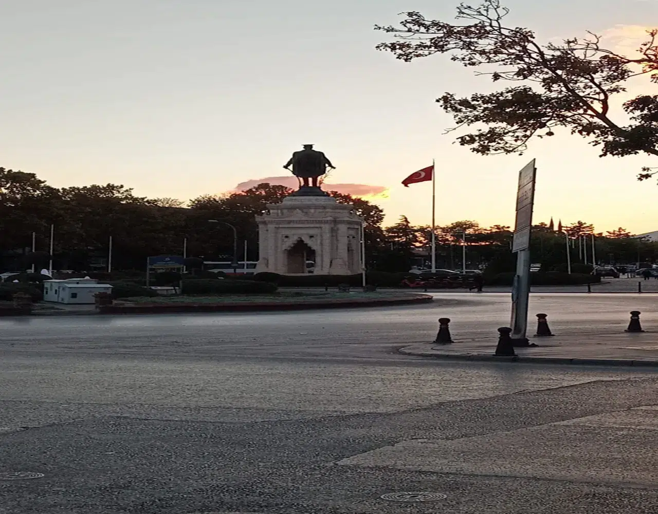 Konya'ya küstü mü? Atatürk İzmir'den sonra en çok Konya'ya geldi