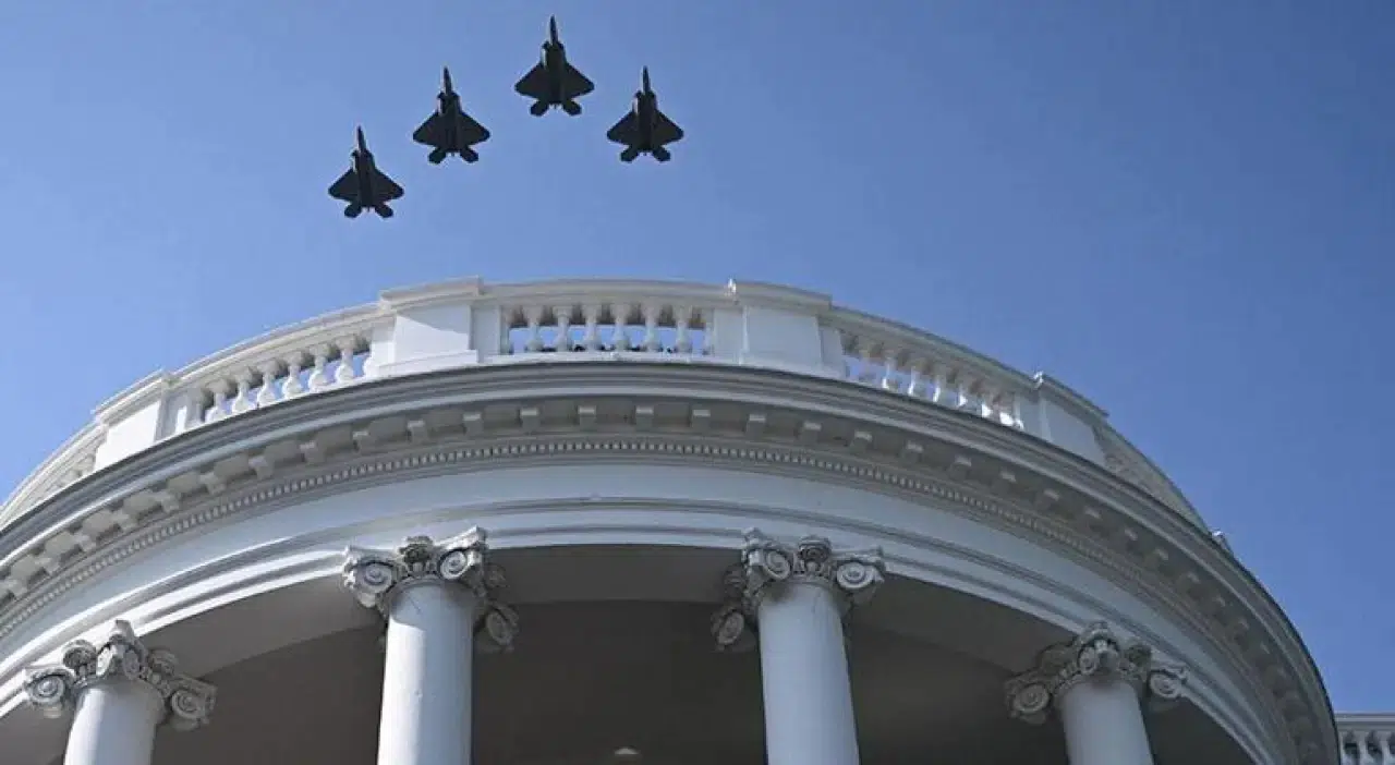 Suudi Arabistan F-35 alıyor: ABD Başkanı Trump açıkladı