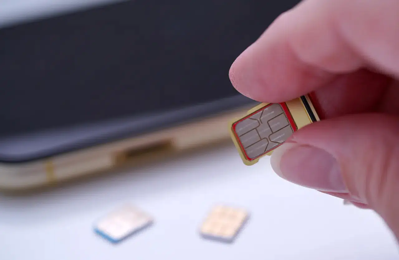 Sim kartlarının internete erişimi: 24 saat boyunca yasak