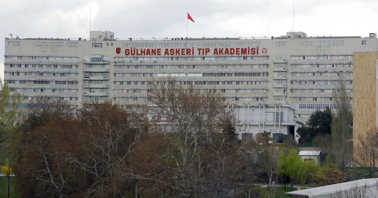 Siviller de tedavi olabilecek mi? Askeri hastaneler yeniden açılıyor