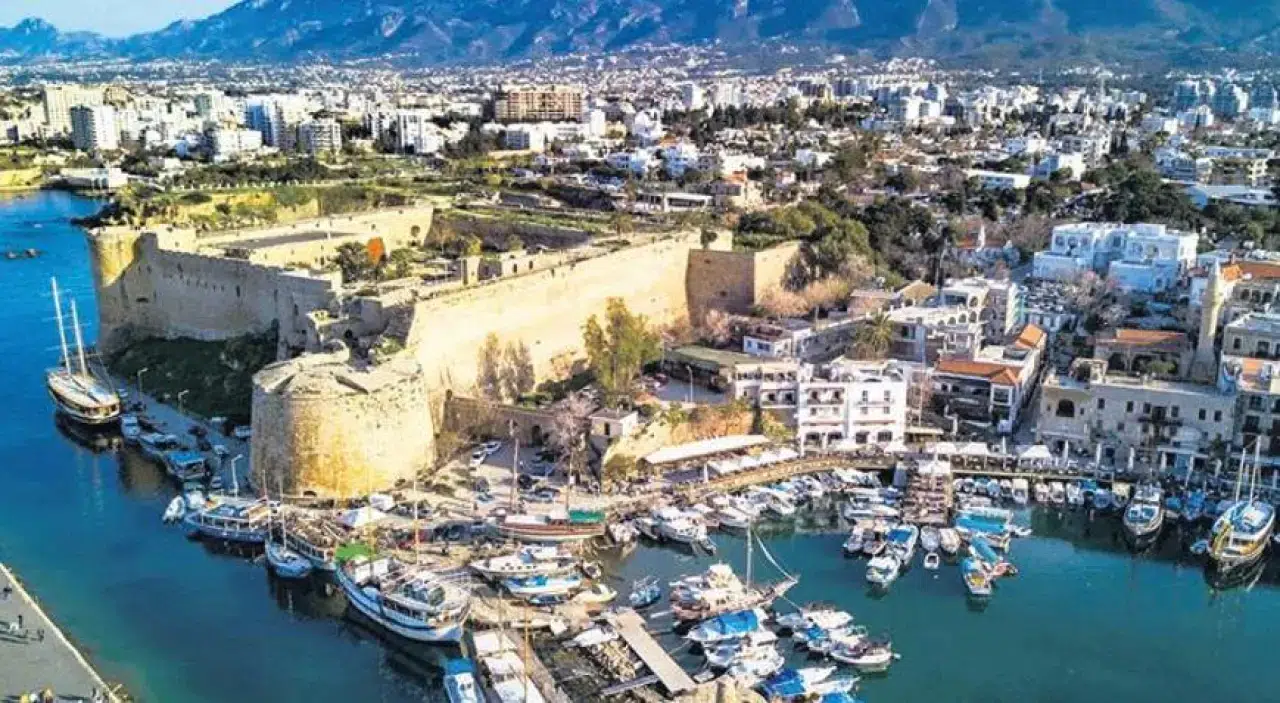 Depremler Kıbrıs'ı Türkiye'ye yaklaştırıyor: Afrika kıtası adayı Anadolu'ya itiyor