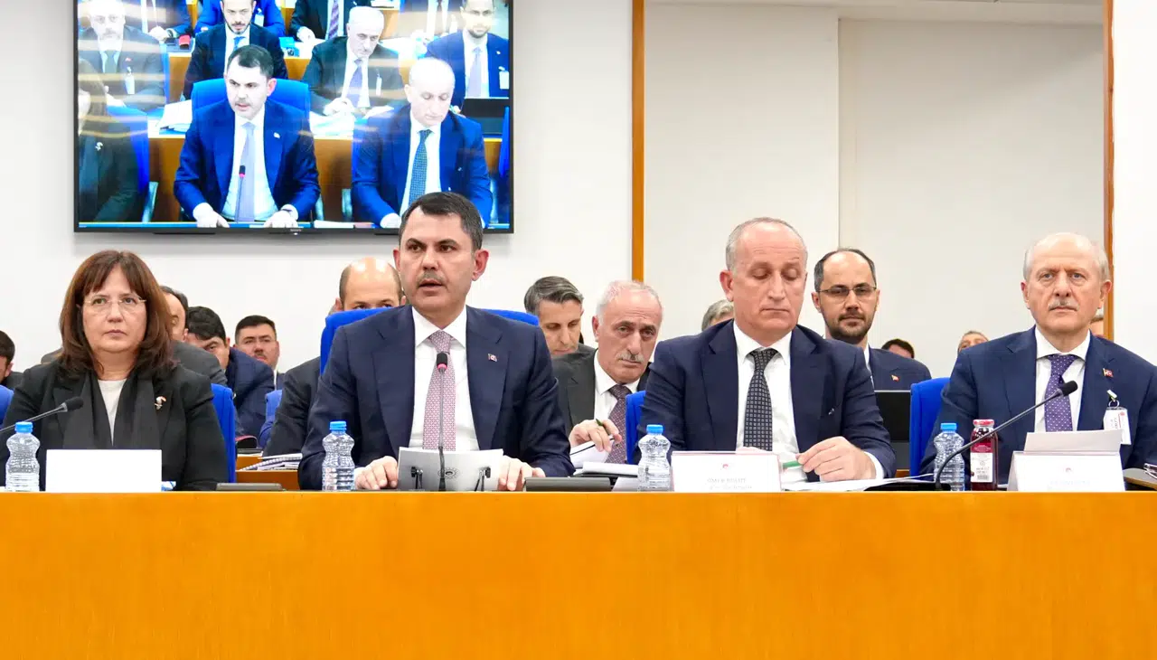 CHP'li isimden Bakan Murat Kurum’a teşekkür: Ayağa kaldırdınız