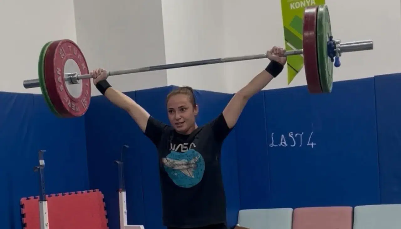 Milli sporcu, Konya'da yakan top oynarken keşfedildi