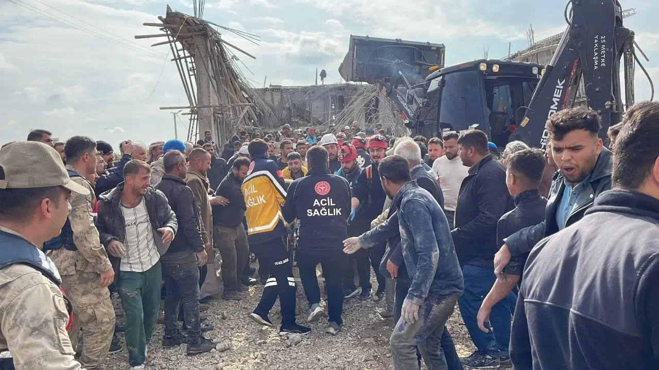 Cinayet gibi: İki çocuk işçi hayatını kaybetti