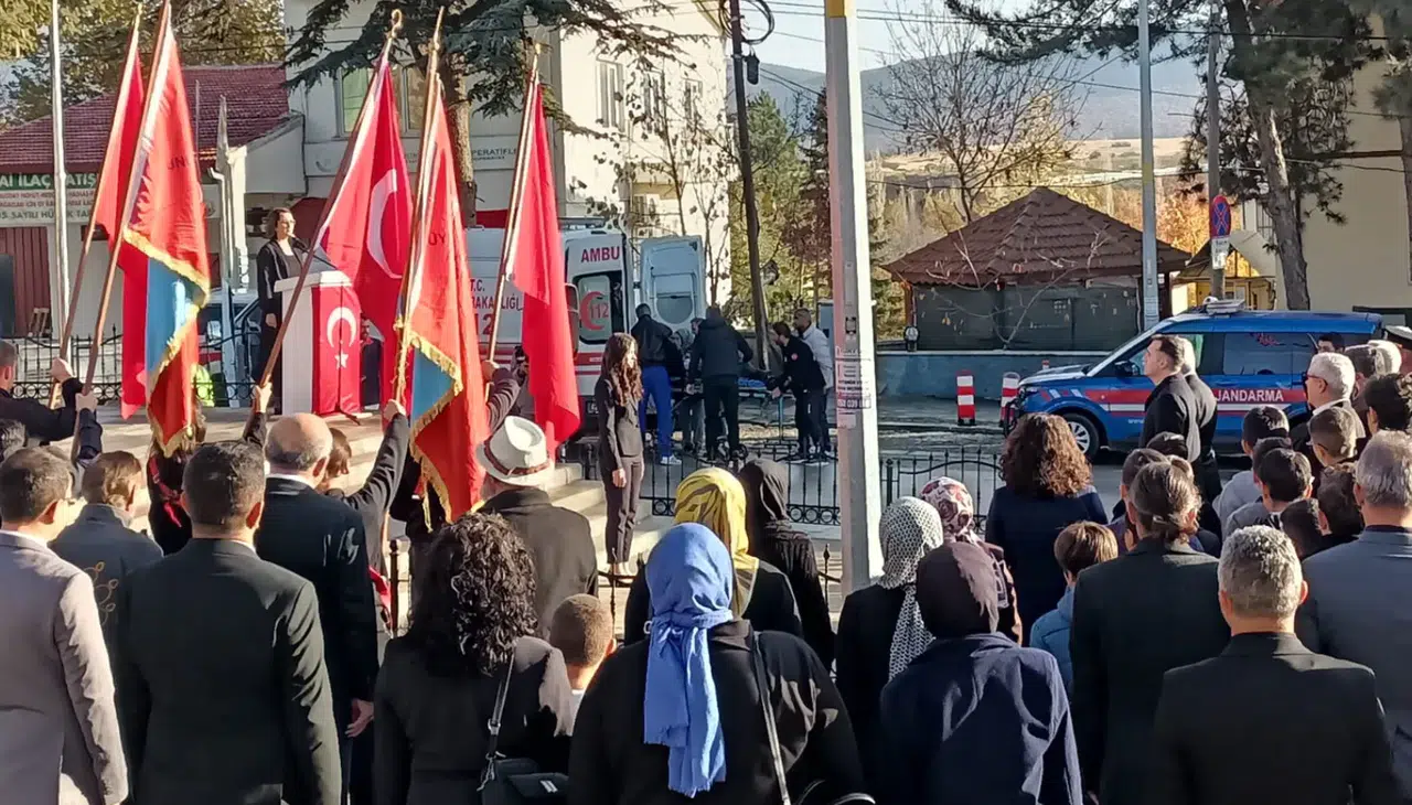 Konya'da törende fenalaşan Kıbrıs Gazisi hastaneye kaldırıldı