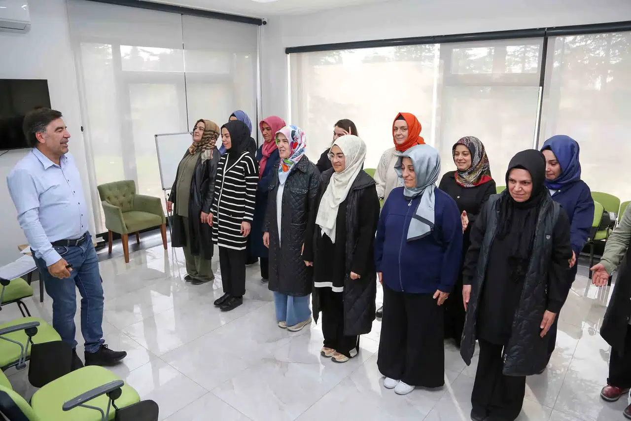 DOSD Meram'da eğitimler sürüyor: Aileler bilinçlendirildi