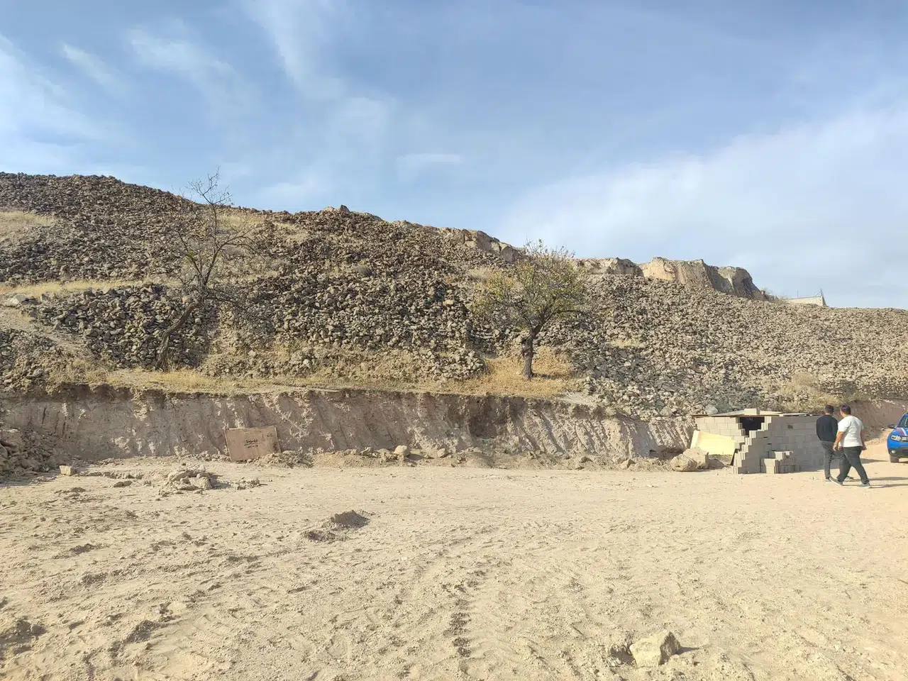 Yeraltı şehrini buldular: Kaçak kazı yaparken yakalandılar