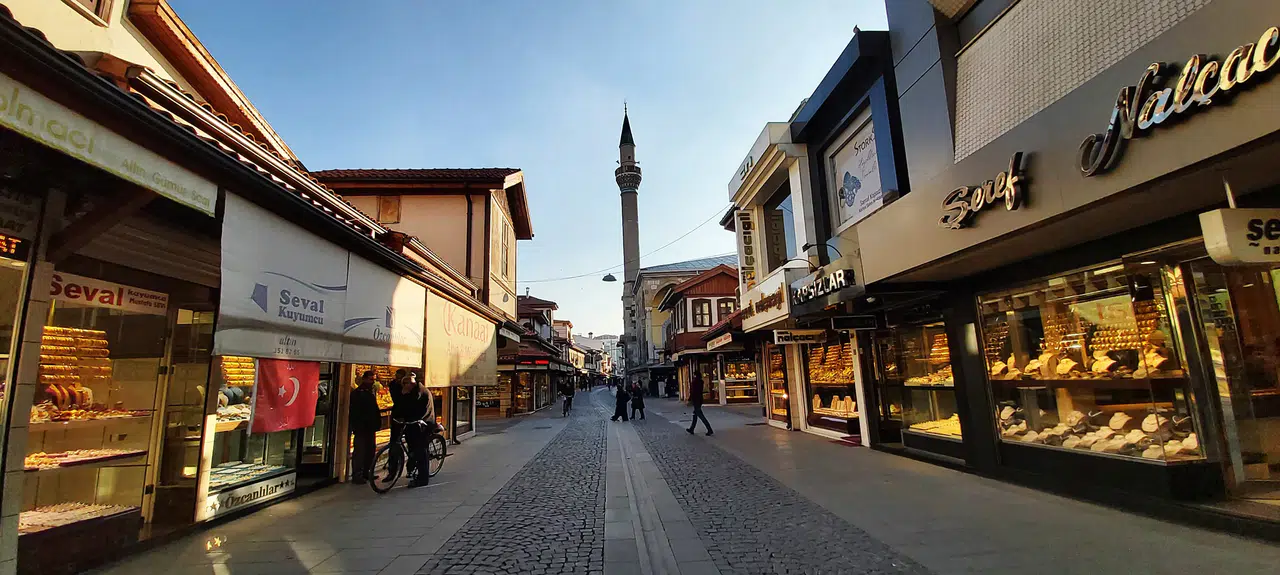 Konya'da istifa eden başkan yeniden adaylığını duyurdu: 6 Meslek grubu için geliyor