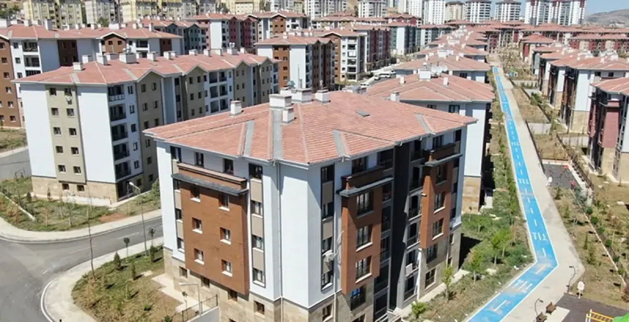 'TOKİ bana SMS gelmedi': İşte TOKİ 500 bin sosyal konut başvuru kabul ve iptalleri
